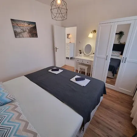 Mit Terrasse Und Grill In Strandnaehe By Interhome Apartment *