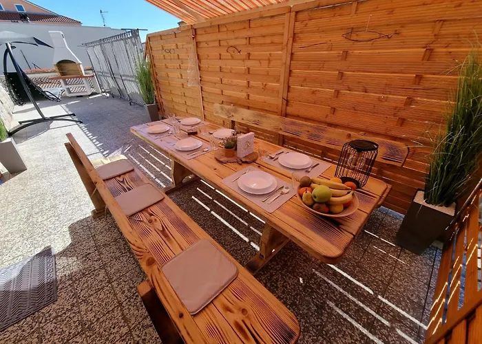 公寓 Mit Terrasse Und Grill In Strandnaehe By Interhome *
