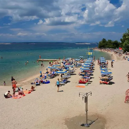 Mit Terrasse Und Grill In Strandnaehe By Interhome 아파트 크리크베니카