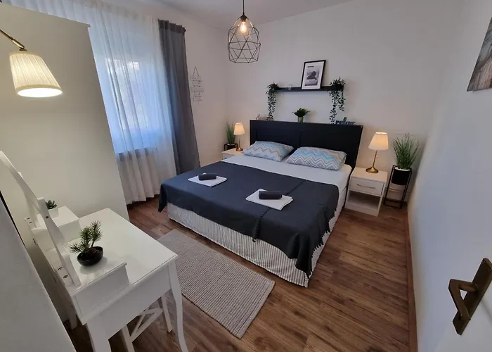 아파트 Mit Terrasse Und Grill In Strandnaehe By Interhome