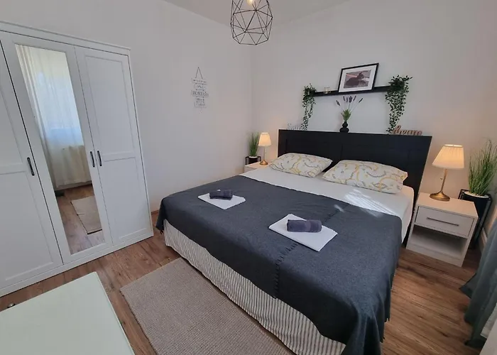 아파트 Mit Terrasse Und Grill In Strandnaehe By Interhome 크리크베니카