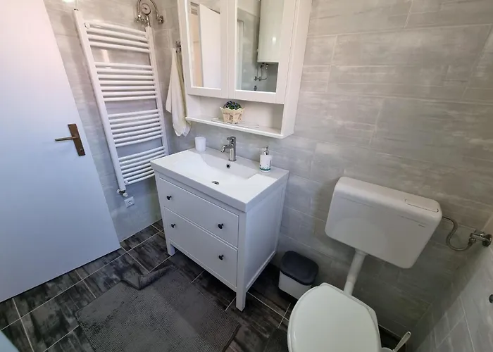 아파트 Mit Terrasse Und Grill In Strandnaehe By Interhome *